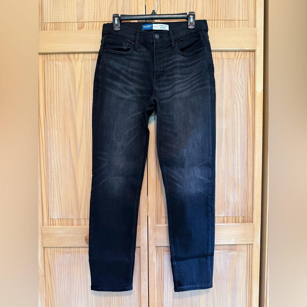Old Navy Men's Dark Black Wash Athletic Taper Jeans